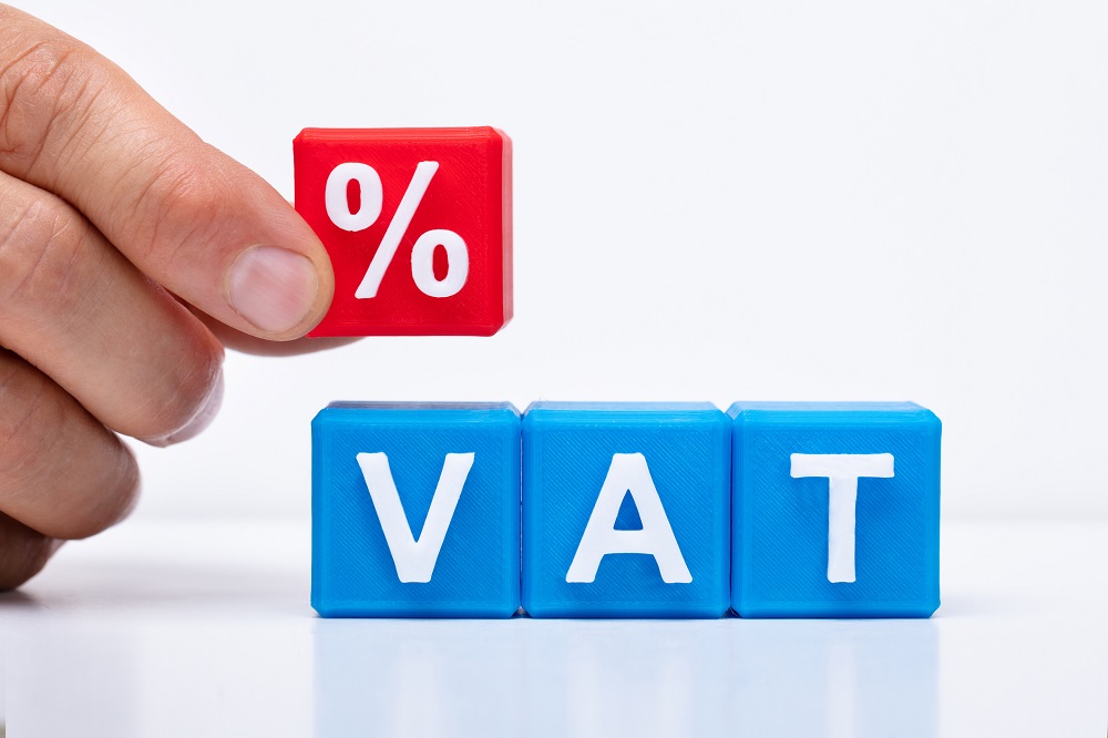 Historia podatku VAT w Polsce krok po kroku: ewolucja systemu podatkowego